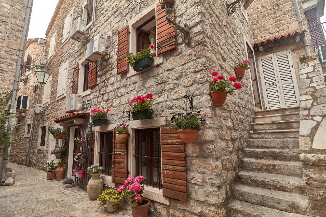 Apartments Renaissance Old Town Budva Exteriör bild
