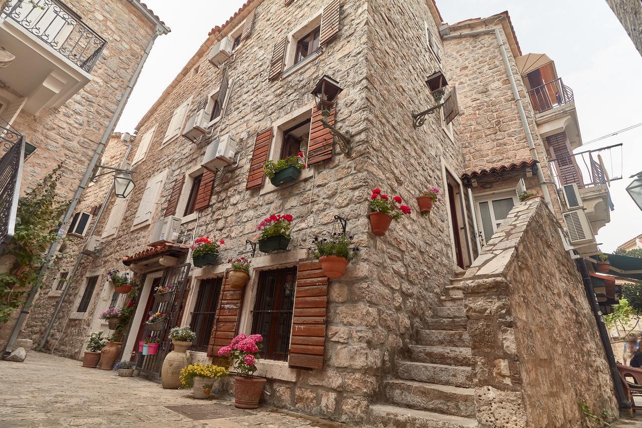 Apartments Renaissance Old Town Budva Exteriör bild